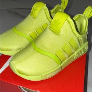 Adidas ✨ Kids Bright Yellow Sneakers
